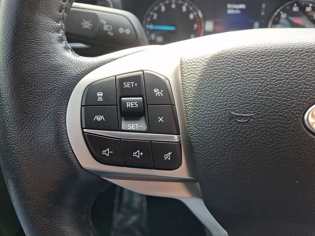 Certified 2023 Ford Explorer XLT w/ Equipment Group 202A image 23