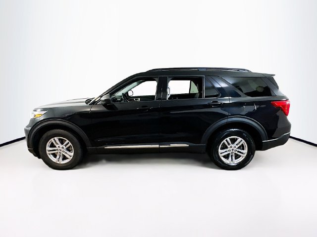 Certified 2023 Ford Explorer XLT w/ Equipment Group 202A AWD/4WD image 5