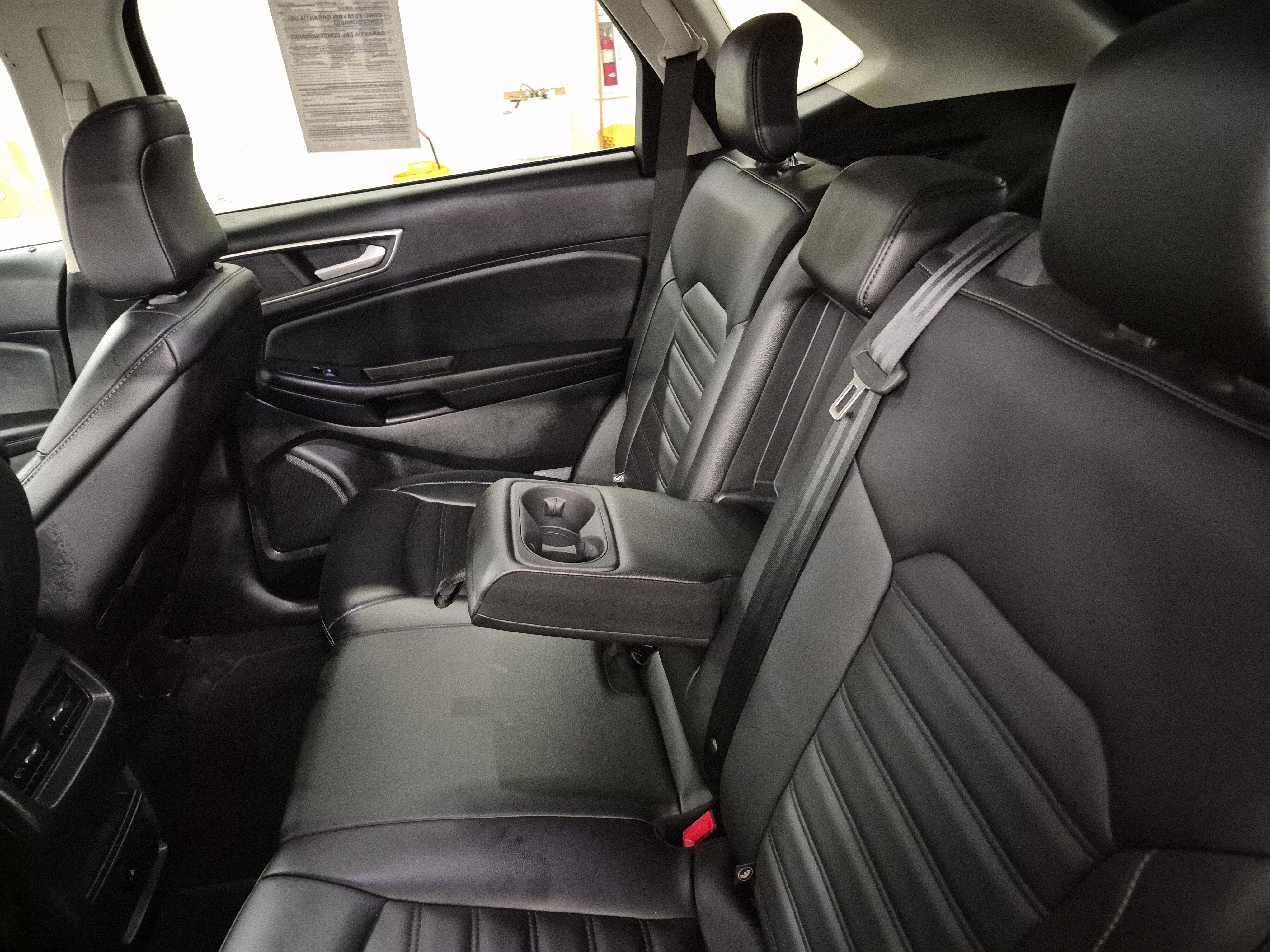 Certified 2024 Ford Edge SEL AWD/4WD image 15
