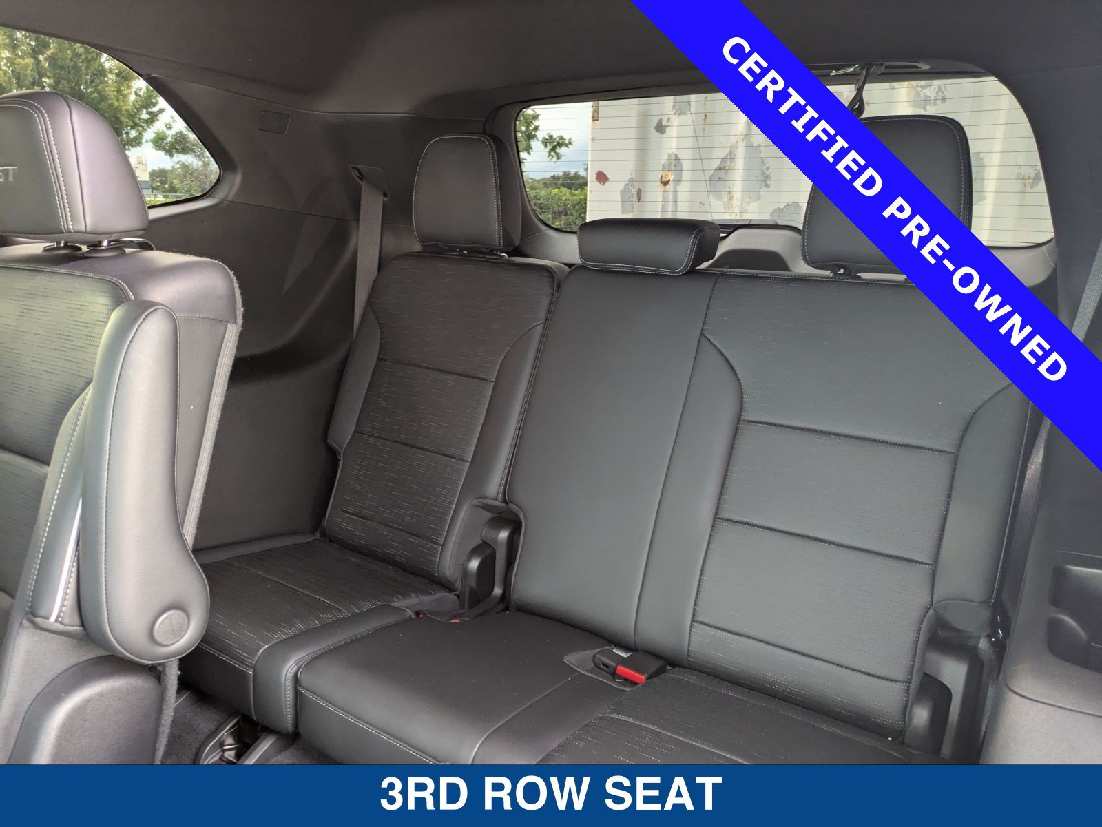 Used 2025 Buick Enclave Sport Touring w/ Power Package FWD image 17