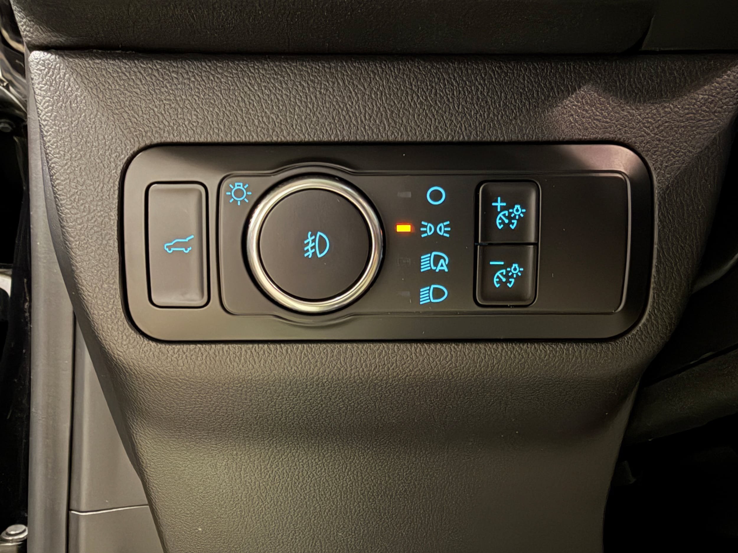 Certified 2024 Ford Escape Platinum AWD/4WD image 15