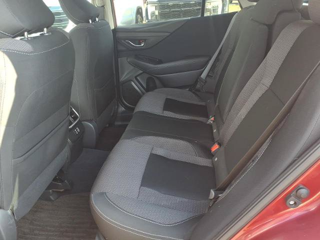 Used 2025 Subaru Outback Premium AWD/4WD image 11