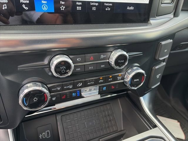 Certified 2025 Ford F150 Raptor AWD/4WD image 23