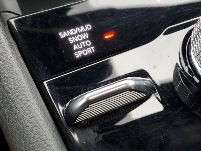 Used 2024 Jeep Grand Cherokee L Limited w/ Luxury Tech Group II image 23