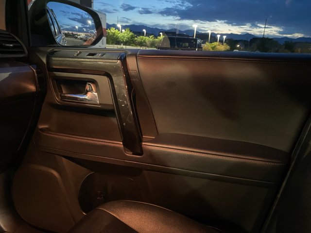 Used 2021 Toyota 4Runner TRD Off-Road Premium w/ Moonroof Package AWD/4WD image 16