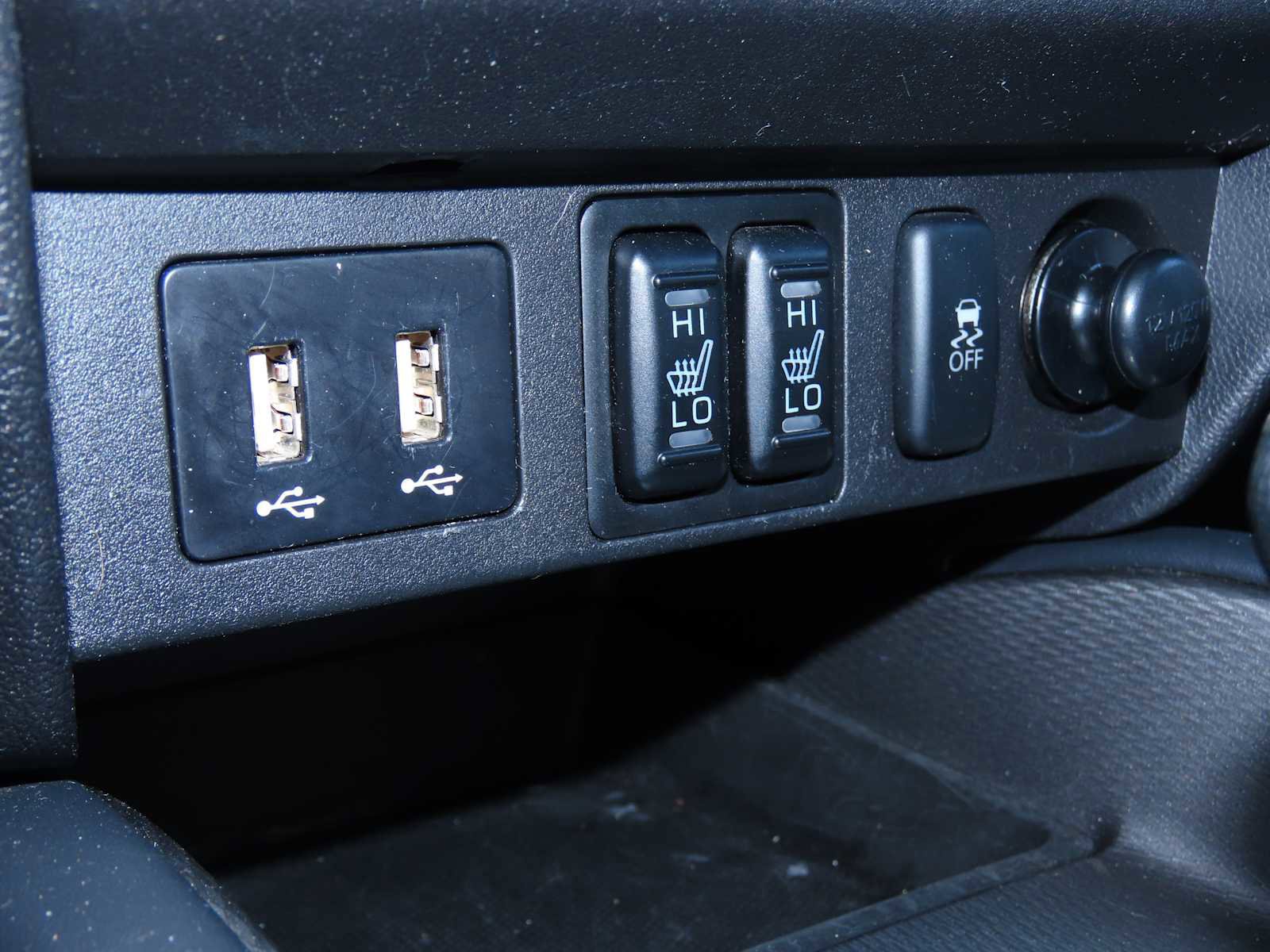 Used 2024 Mitsubishi Outlander Sport SE image 30