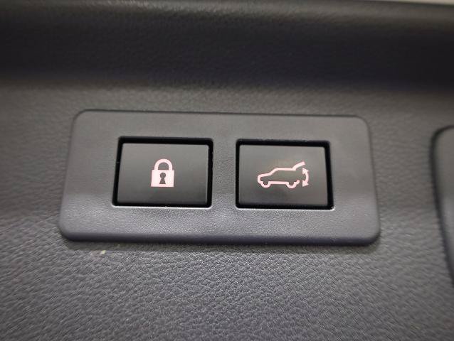Used 2023 Subaru Forester Limited AWD/4WD image 26