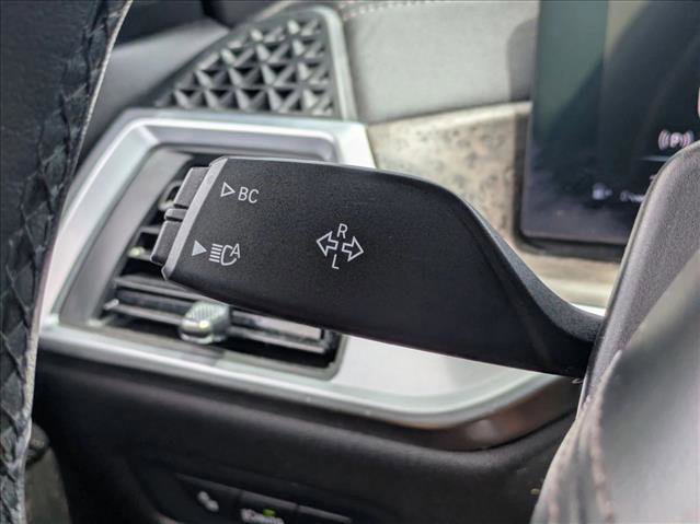 Used 2024 BMW X5 xDrive40i AWD/4WD image 12