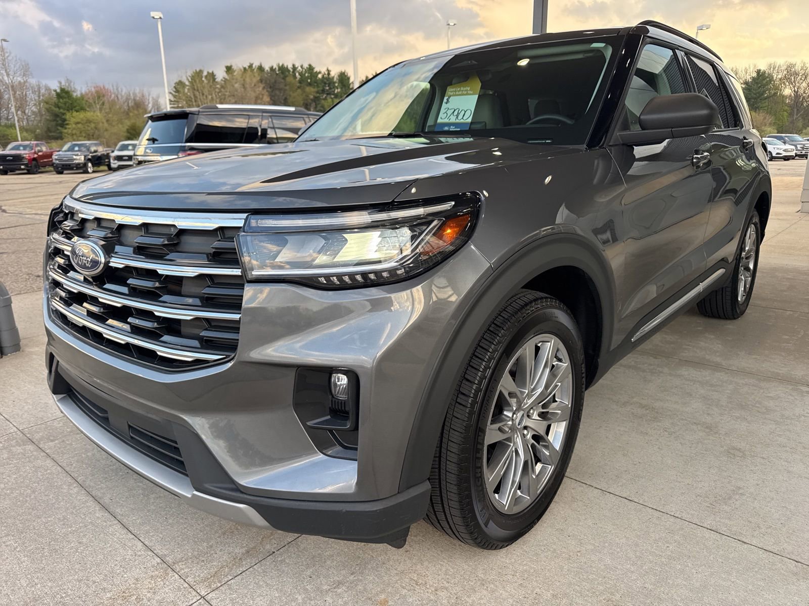 Certified 2025 Ford Explorer Active w/ Active Comfort Package image 10