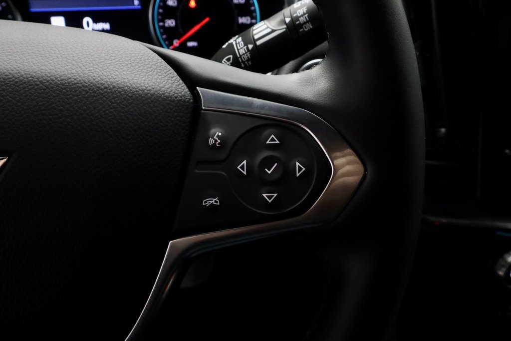 Used 2023 Chevrolet Traverse RS w/ LPO, Floor Liner Package image 28