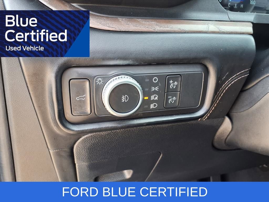 Certified 2022 Ford Explorer Platinum w/ Equipment Group 601A AWD/4WD image 24