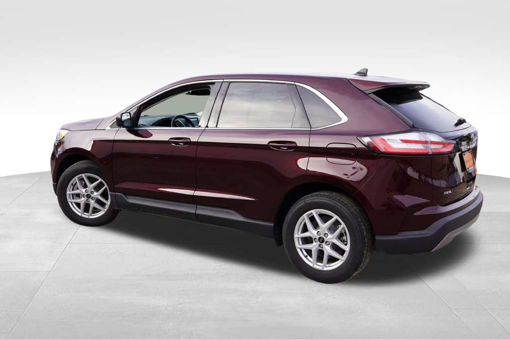 Certified 2024 Ford Edge SEL AWD/4WD image 8