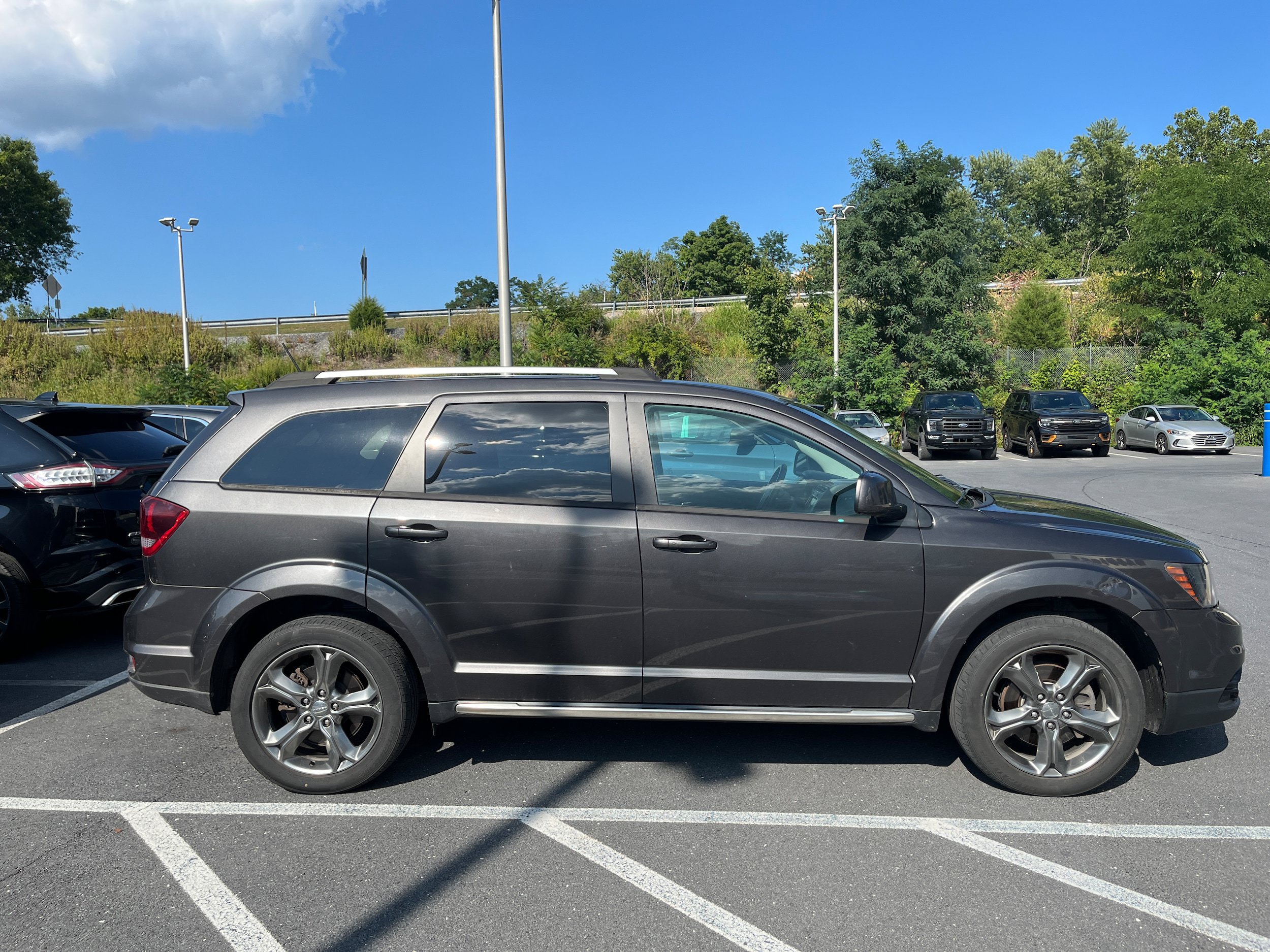 Used 2017 Dodge Journey Crossroad w/ Popular Equipment Group AWD/4WD image 5