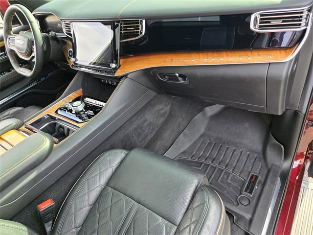Used 2022 Jeep Grand Wagoneer Series III w/ Rear Seat Video Group 1 image 22