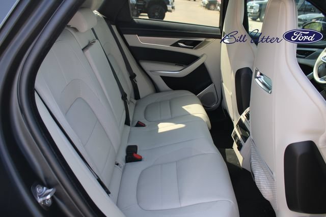Used 2024 Jaguar F-PACE R-Dynamic S AWD/4WD image 13