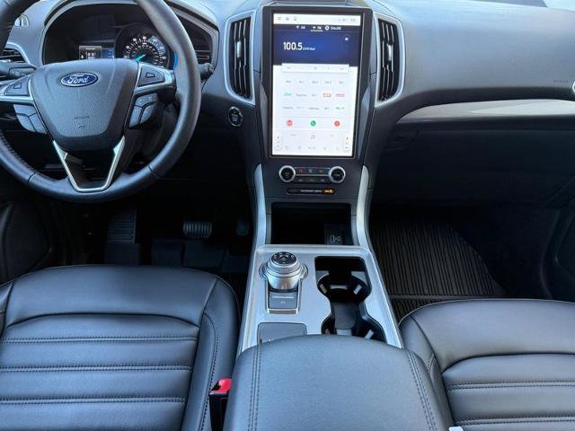 Certified 2024 Ford Edge SEL w/ Convenience Package AWD/4WD image 9