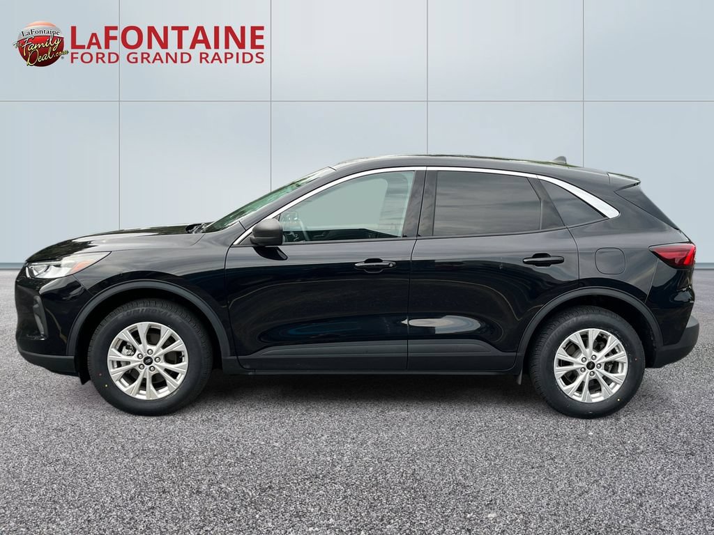 Certified 2023 Ford Escape Active AWD/4WD image 4
