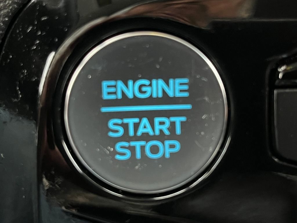 Certified 2023 Ford Escape Platinum image 29