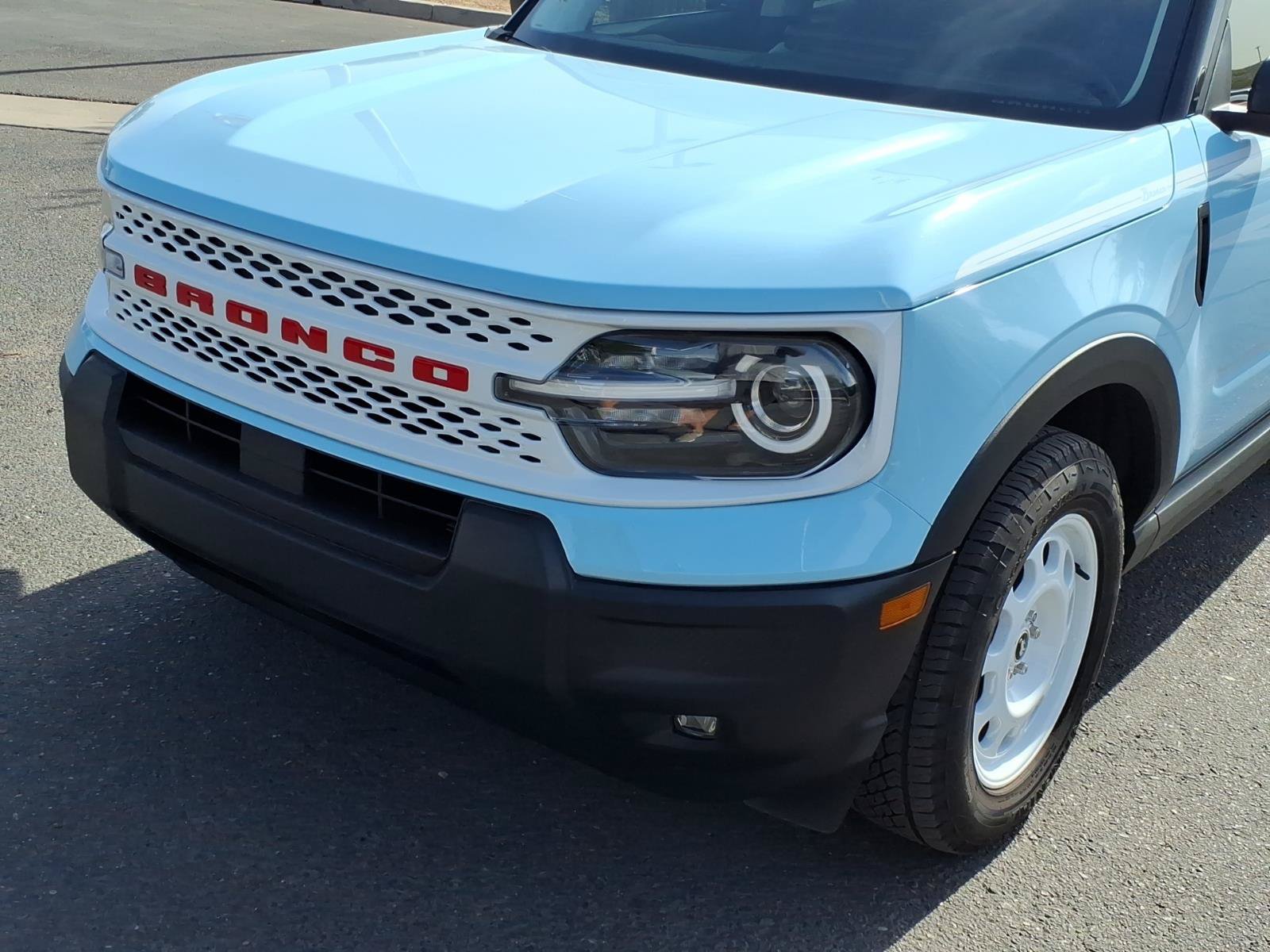Certified 2025 Ford Bronco Sport Heritage w/ Convenience Package AWD/4WD image 8