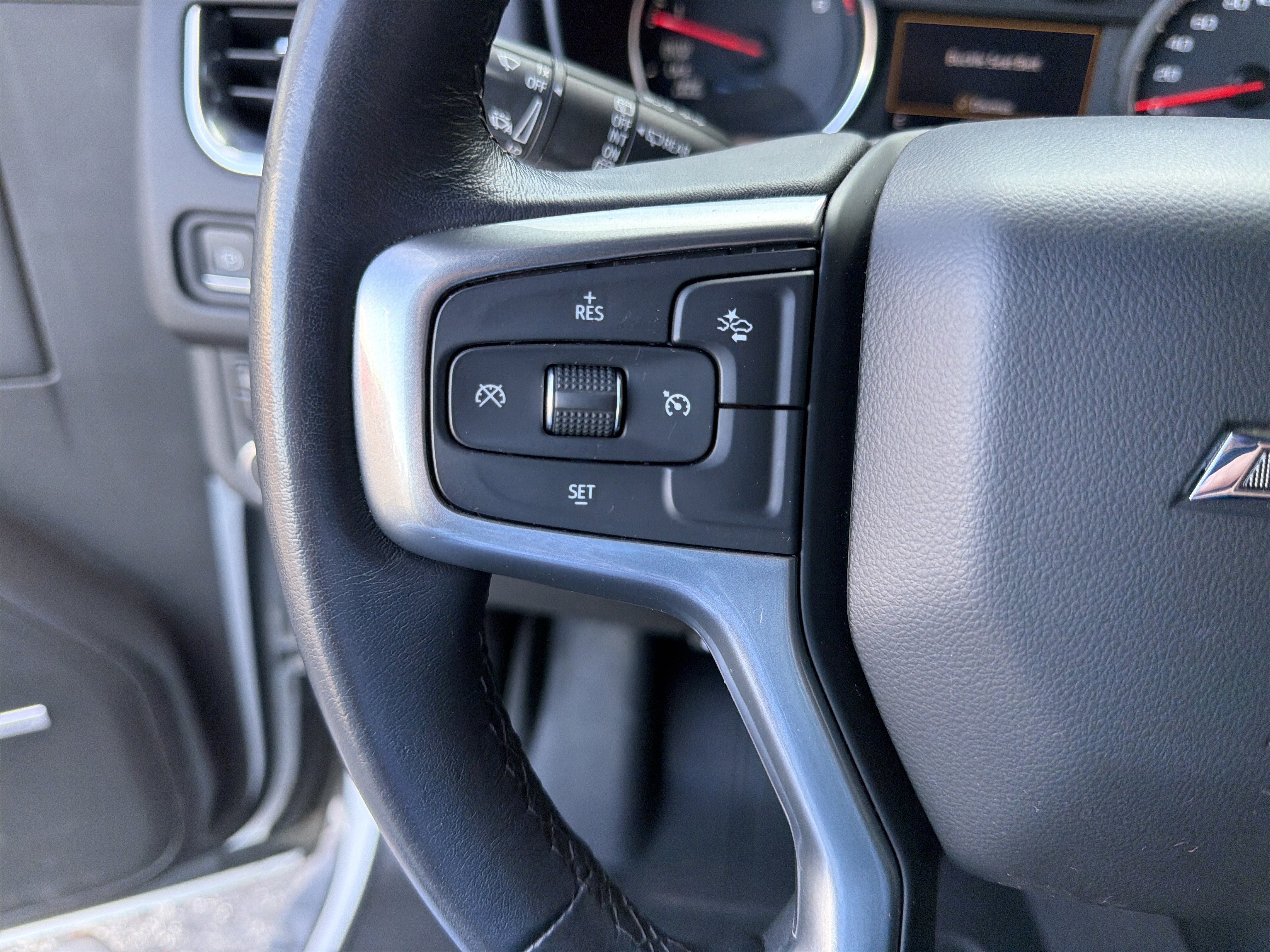 Used 2021 Chevrolet Tahoe Z71 image 44