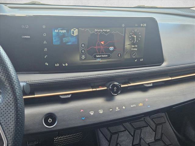 Used 2023 Nissan Ariya FWD image 13