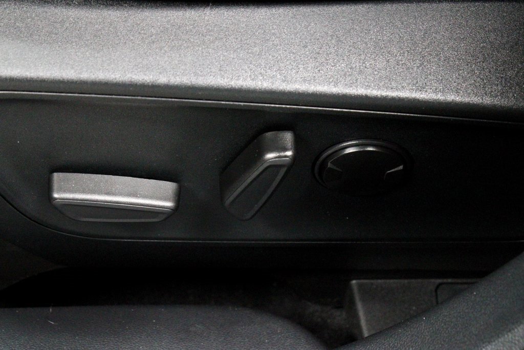 Certified 2022 Ford Escape SEL w/ Technology Package image 27