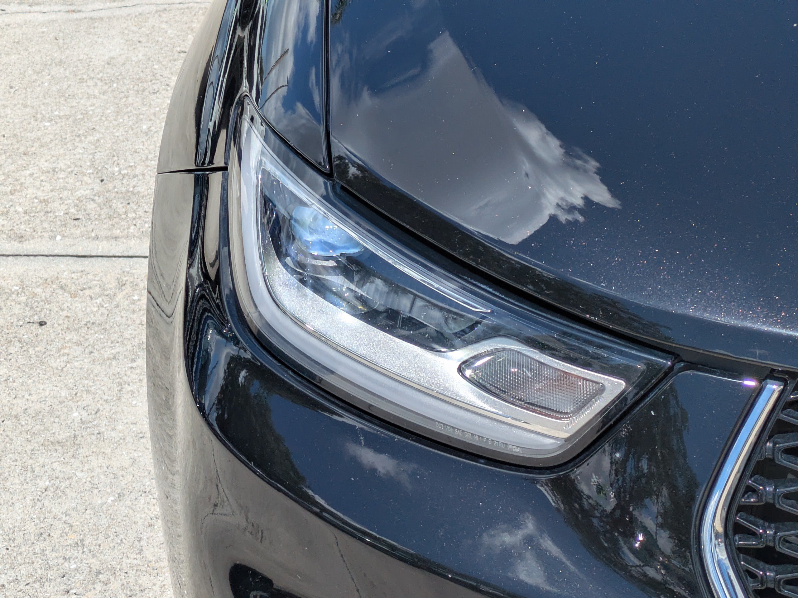 Used 2024 Chrysler Pacifica Touring-L FWD image 9