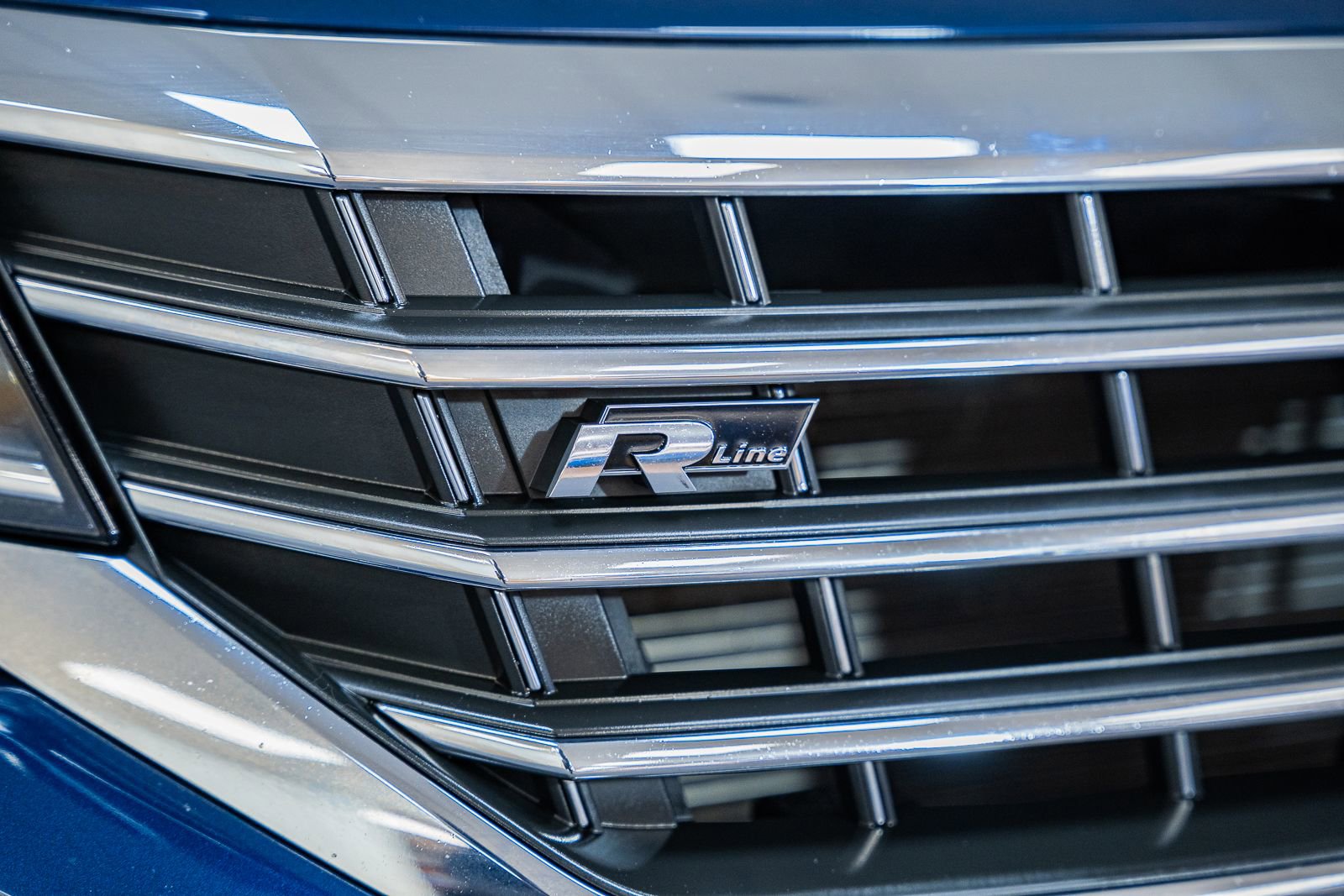 Used 2021 Volkswagen Passat 2.0T R-Line image 11