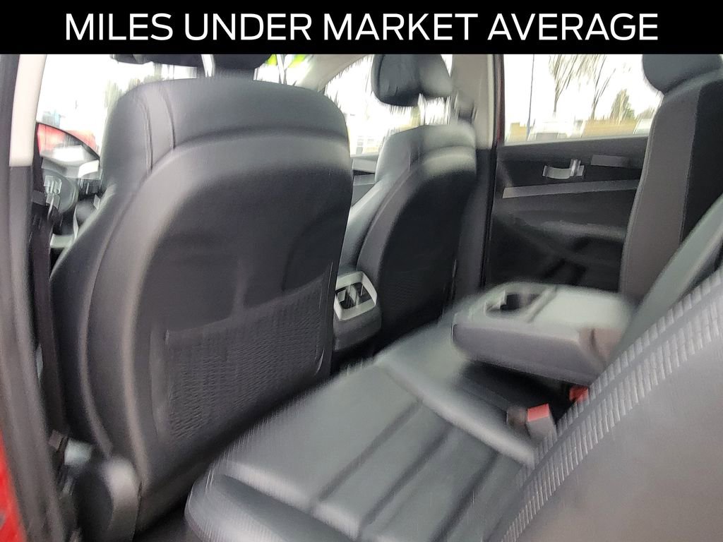 Used 2017 Kia Sorento EX w/ EX Advanced Touring Package image 12