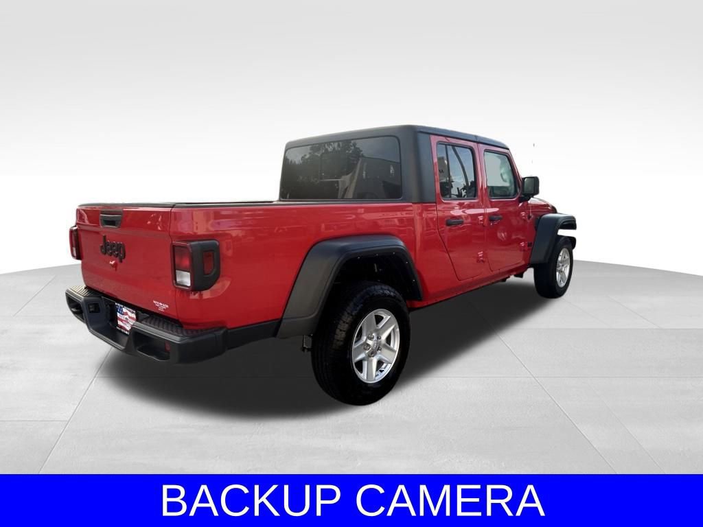 Used 2023 Jeep Gladiator Sport image 3