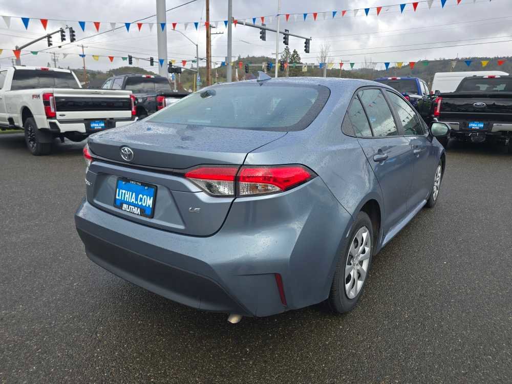 Used 2023 Toyota Corolla LE image 5