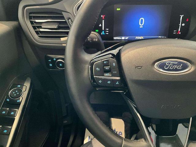 Certified 2023 Ford Escape SE image 11