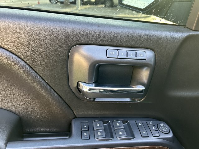 Used 2018 GMC Sierra 1500 Denali RWD image 12
