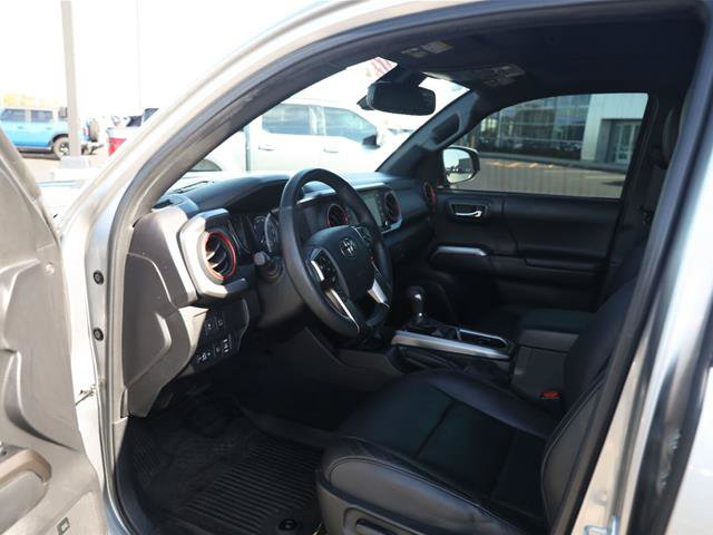 Used 2023 Toyota Tacoma Limited AWD/4WD image 20
