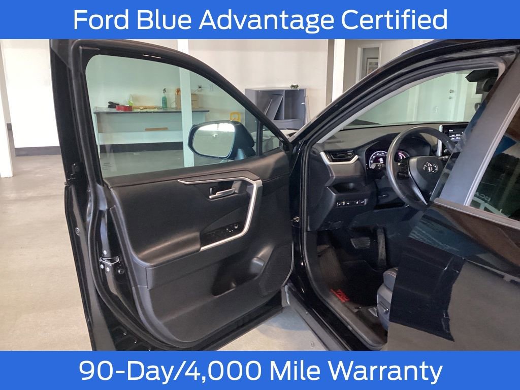 Used 2020 Toyota RAV4 TRD Off-Road image 11