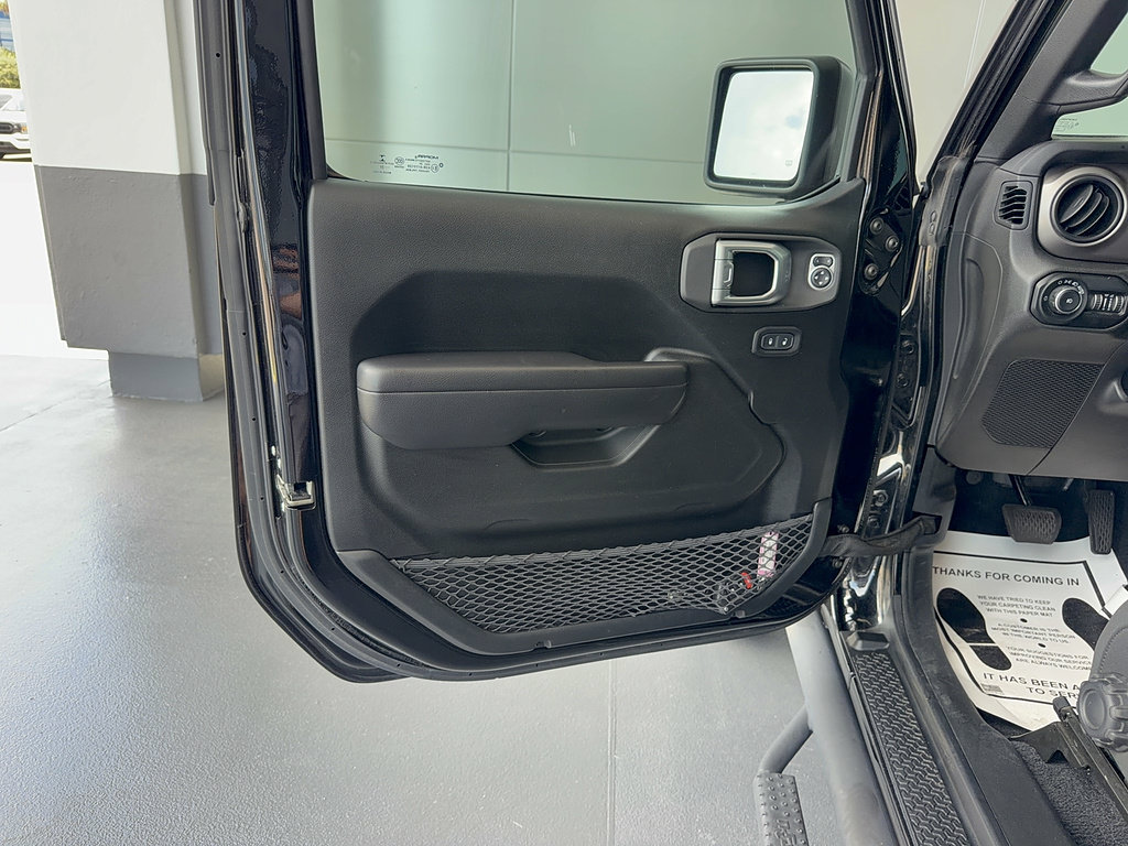 Used 2020 Jeep Wrangler Unlimited Sport AWD/4WD image 9