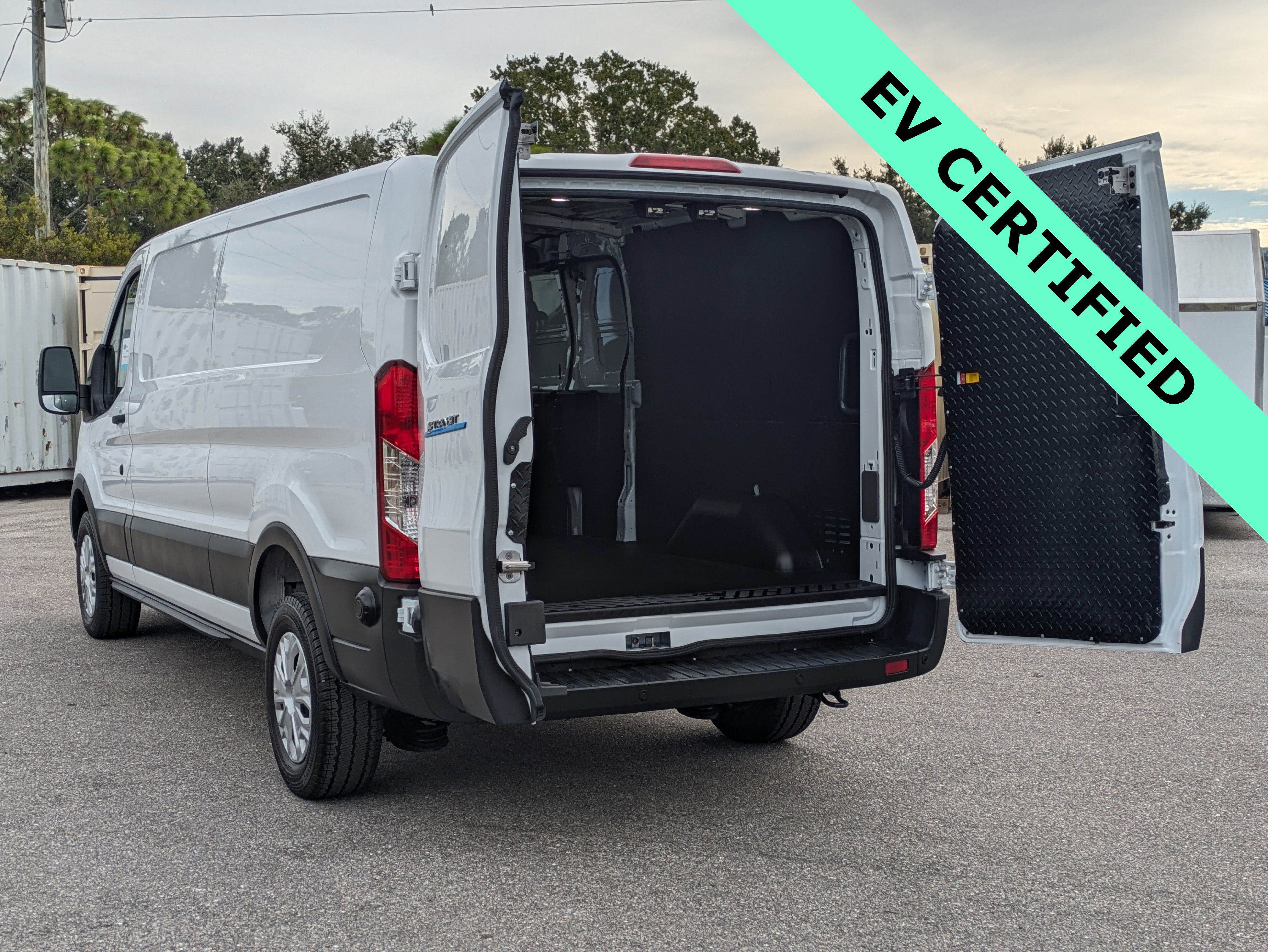 Certified 2023 Ford E-Transit Low Roof w/ Load Area Protection Package image 3