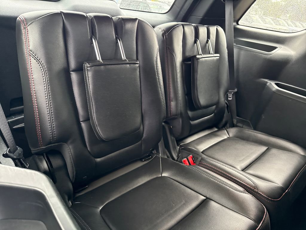 Certified 2018 Ford Explorer Sport AWD/4WD image 26