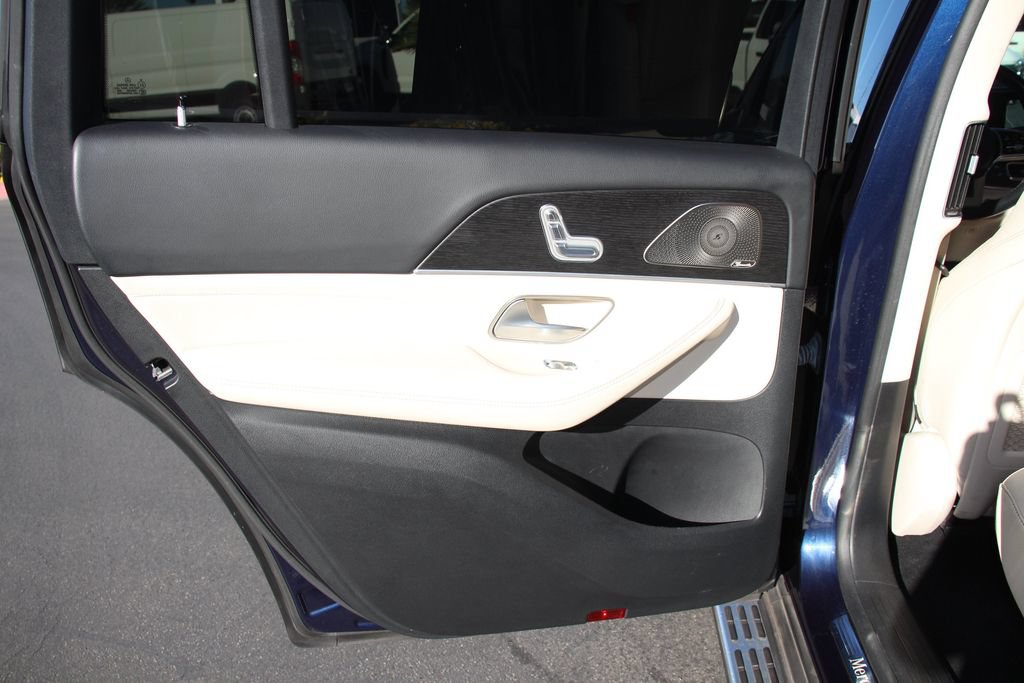 Used 2022 Mercedes-Benz GLS 450 4MATIC image 20