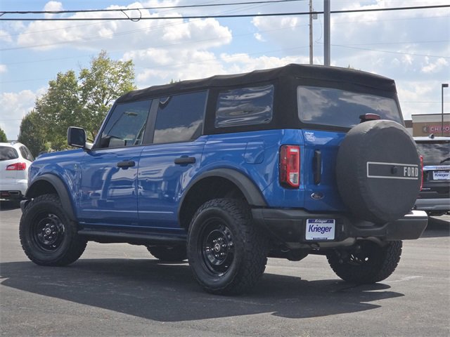 Certified 2022 Ford Bronco Black Diamond image 3