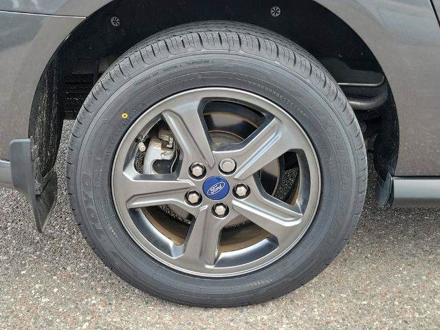 Certified 2023 Ford Transit Connect Titanium w/ Trailer Tow Package FWD image 8