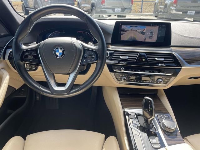 Used 2020 BMW 530i w/ Premium Package image 12