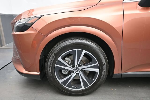 Used 2023 Lexus RX 350 Premium Plus w/ Accessory Package AWD/4WD image 11