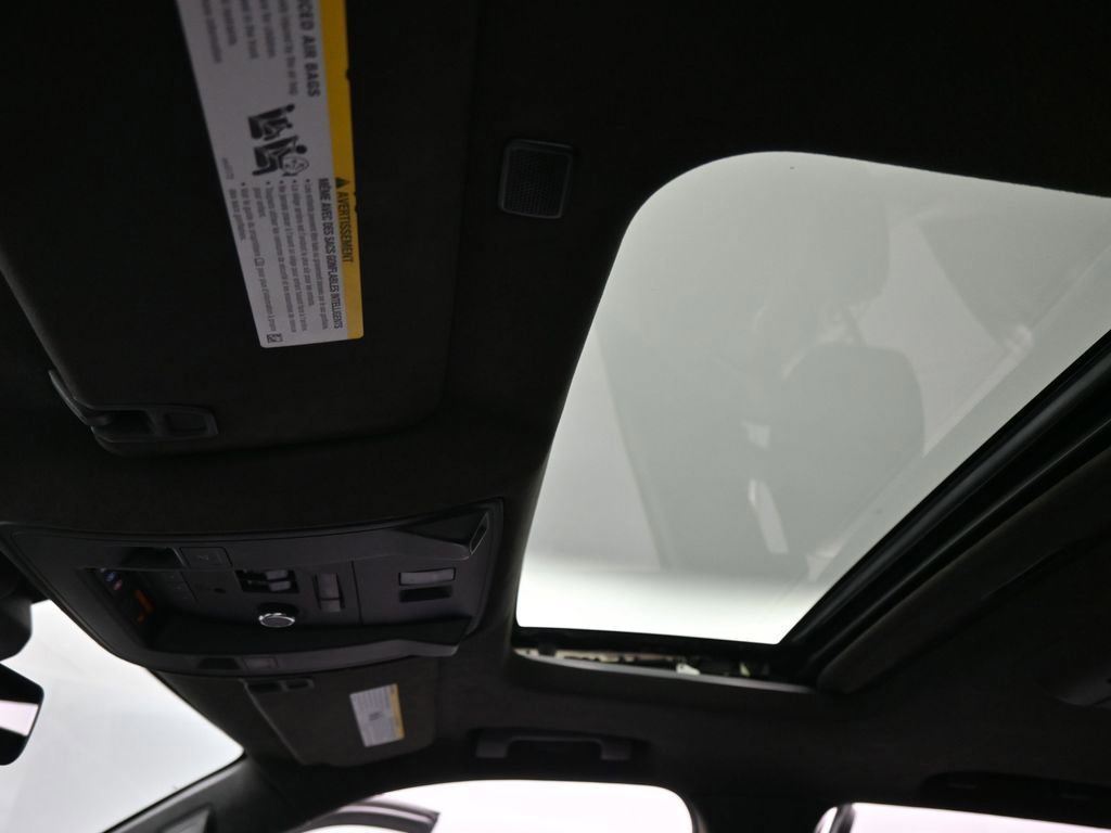 Used 2020 Cadillac Escalade Platinum image 44