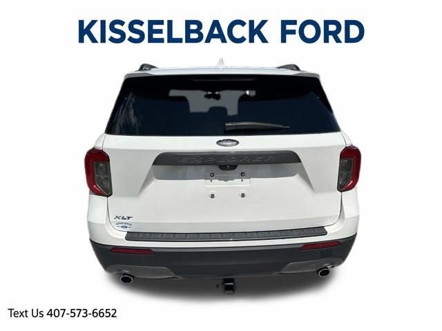 Certified 2021 Ford Explorer XLT w/ Equipment Group 202A RWD image 6