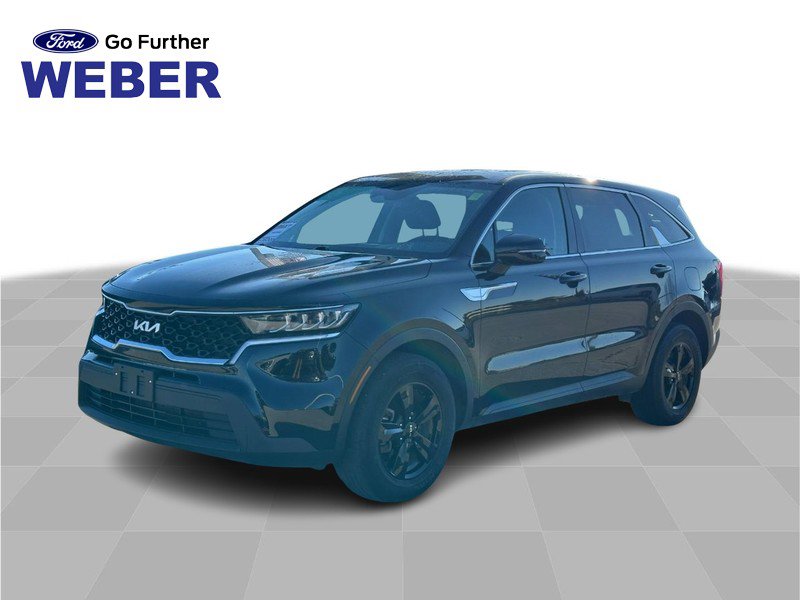 Used 2023 Kia Sorento LX