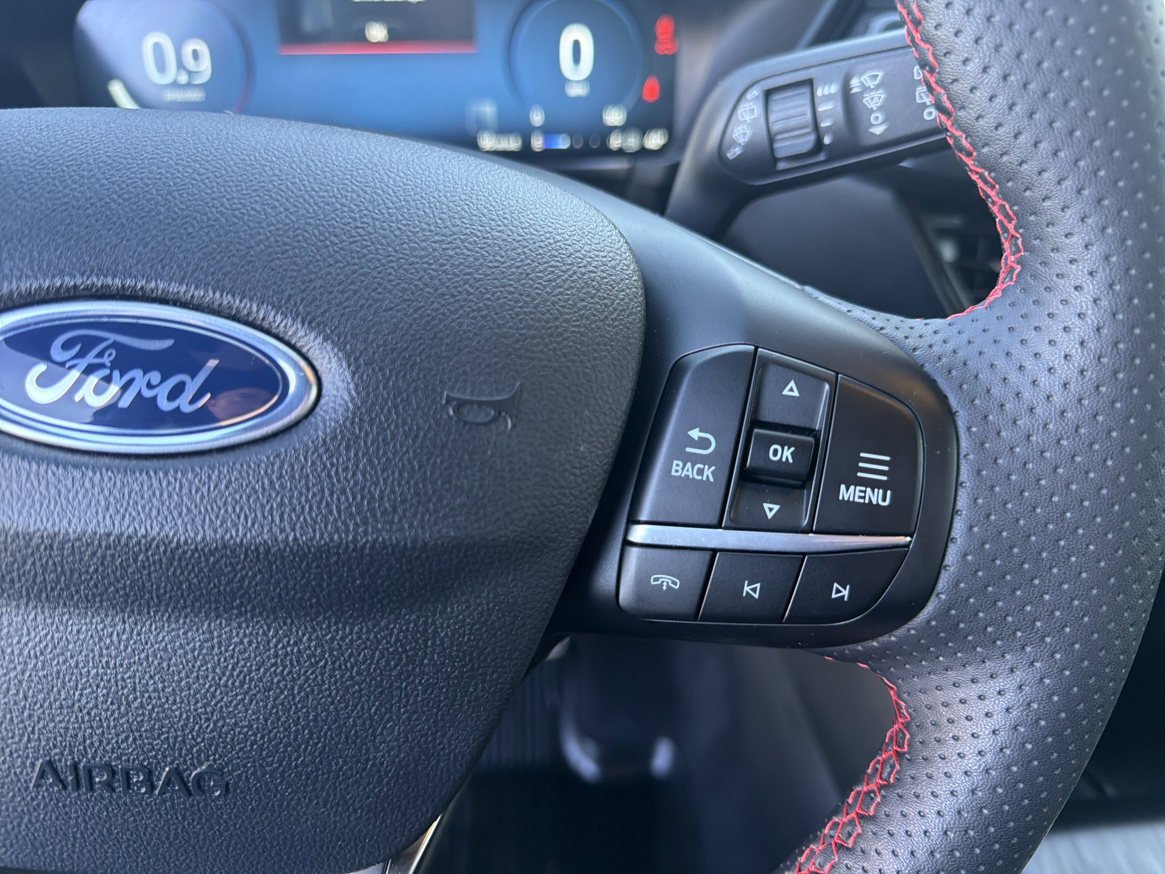 Certified 2023 Ford Escape ST-Line Elite image 38