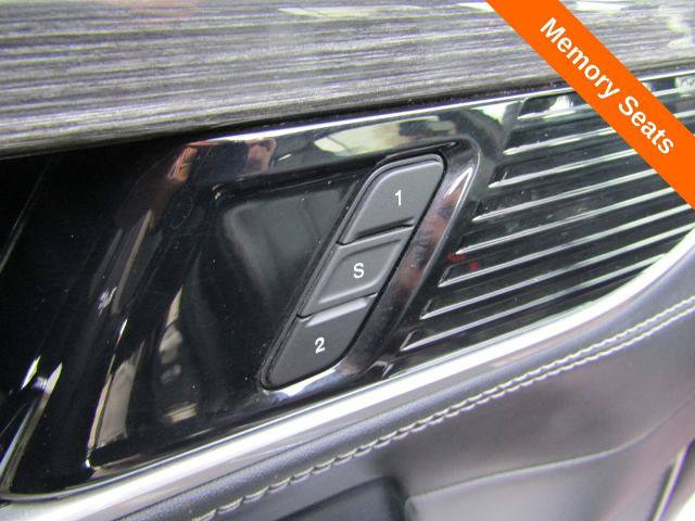 Used 2022 Jeep Wagoneer Series III w/ Flexible Seating Group AWD/4WD image 6