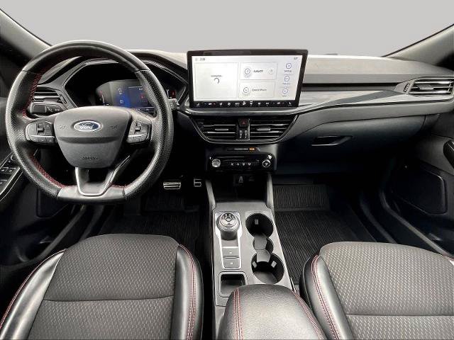 Certified 2024 Ford Escape ST-Line w/ Tech Pack #1 AWD/4WD image 9