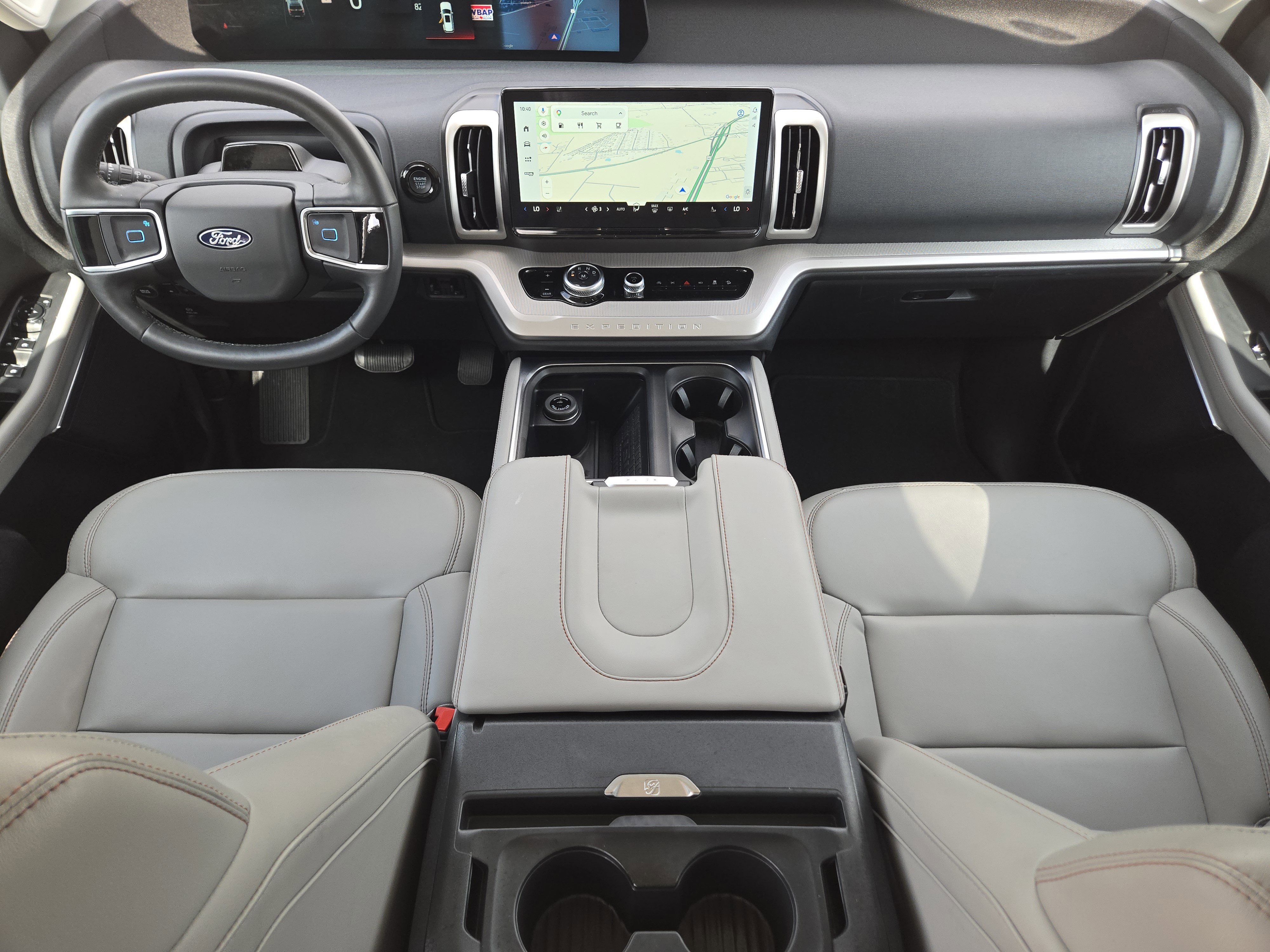 Certified 2025 Ford Expedition Active AWD/4WD image 25